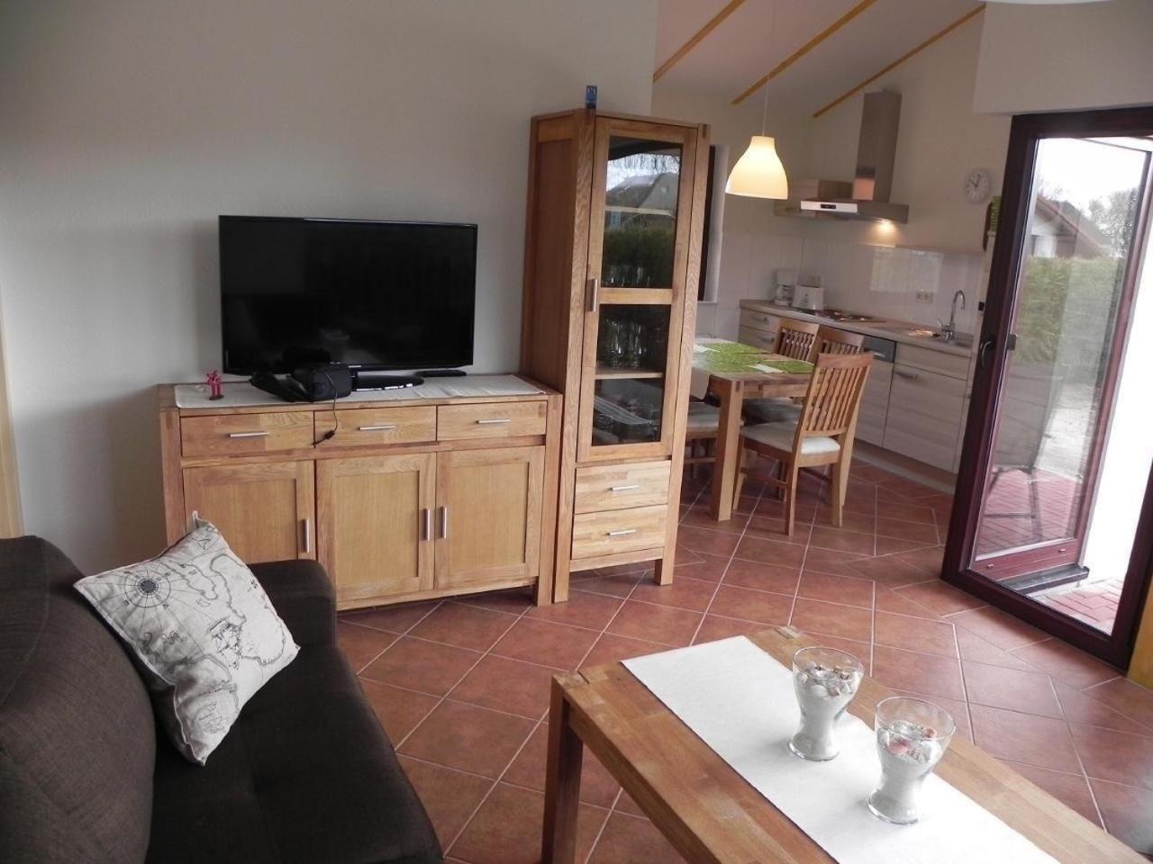 M1 Ferienhaus Mit Garten, Terrasse Und Carport Butjadingen Eksteriør billede